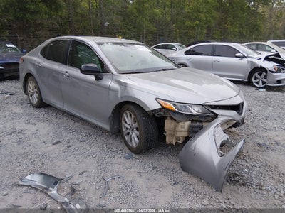 TOYOTA CAMRY 2020
