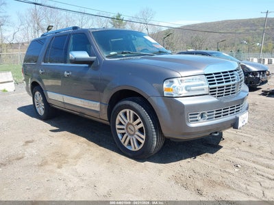 LINCOLN NAVIGATOR 2014