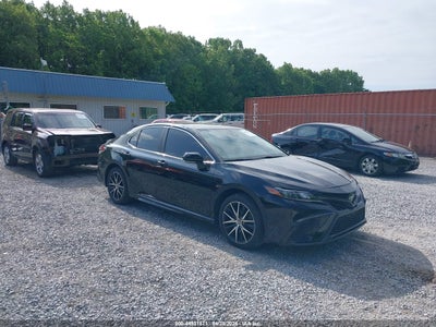 TOYOTA CAMRY 2023