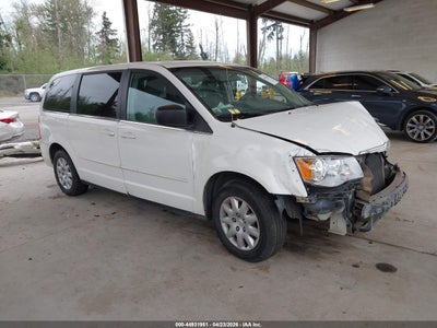 CHRYSLER TOWN & COUNTRY 2009