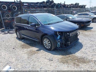 CHRYSLER PACIFICA 2019