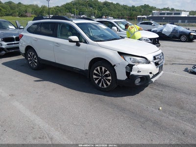 SUBARU OUTBACK 2015