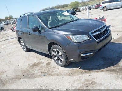 SUBARU FORESTER 2017