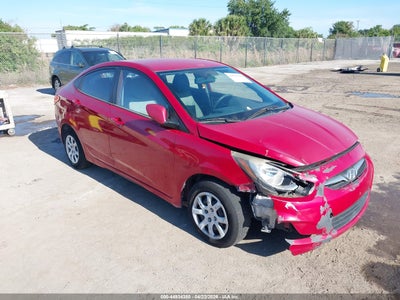 HYUNDAI ACCENT 2013