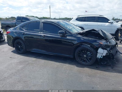 TOYOTA CAMRY 2025