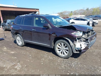 TOYOTA HIGHLANDER HYBRID 2013