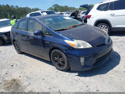 TOYOTA PRIUS 2012