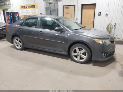 TOYOTA CAMRY 2013