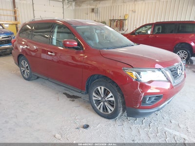 NISSAN PATHFINDER 2017