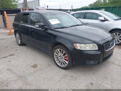 VOLVO V50 2010