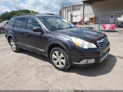 SUBARU OUTBACK 2011