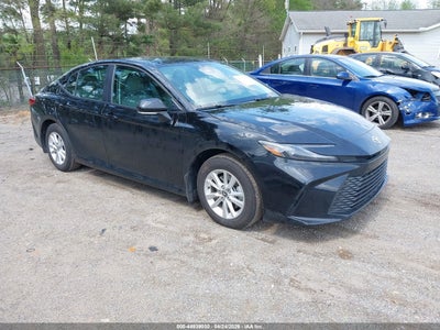 TOYOTA CAMRY 2025