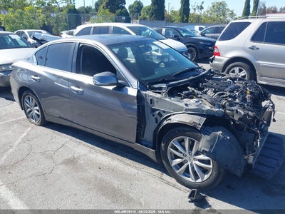 INFINITI Q50 2015