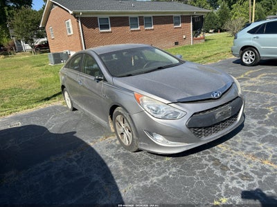 HYUNDAI SONATA HYBRID 2013