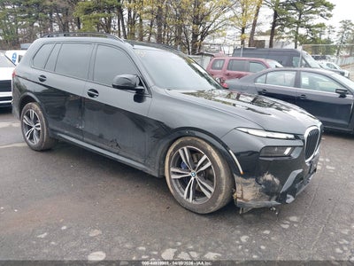 BMW X7 2024