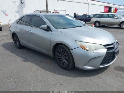TOYOTA CAMRY 2015