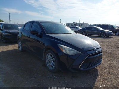 TOYOTA YARIS IA 2017