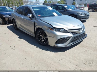 TOYOTA CAMRY 2022