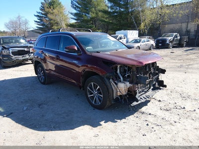 TOYOTA HIGHLANDER HYBRID 2017