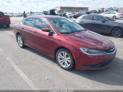 CHRYSLER 200 2017