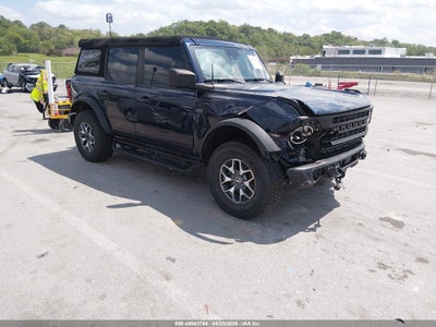 FORD BRONCO 2021