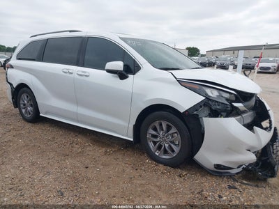 TOYOTA SIENNA 2025