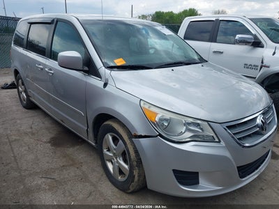 VOLKSWAGEN ROUTAN 2010