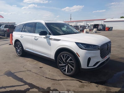 LINCOLN AVIATOR 2025