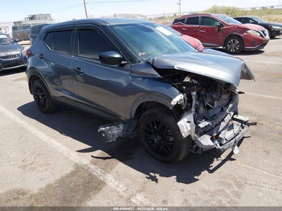 NISSAN KICKS 2023