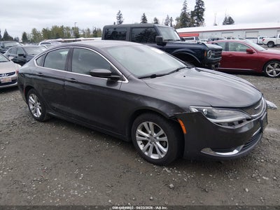 CHRYSLER 200 2015