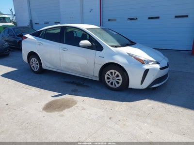 TOYOTA PRIUS 2022