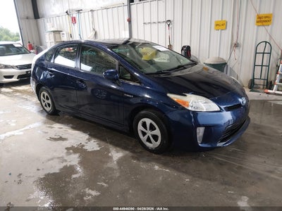 TOYOTA PRIUS 2014