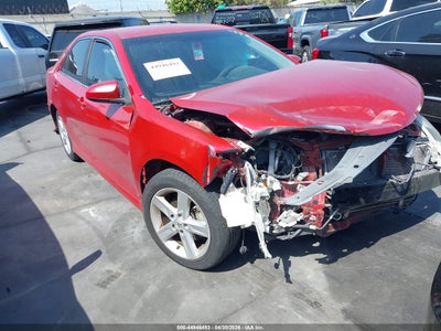 TOYOTA CAMRY 2013