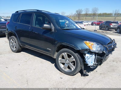 TOYOTA RAV4 2011