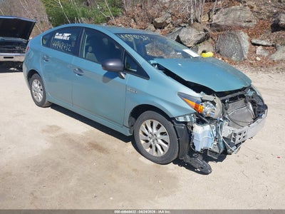TOYOTA PRIUS PLUG-IN 2013