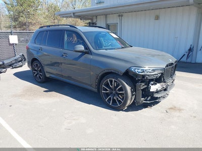 BMW X7 2022