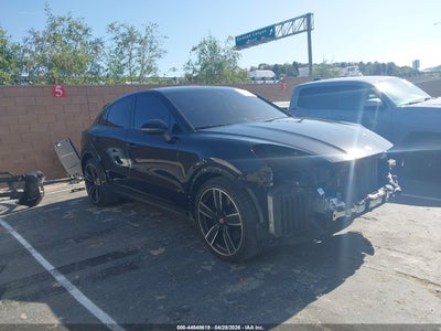 PORSCHE CAYENNE COUPE 2023