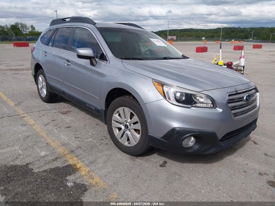 SUBARU OUTBACK 2015