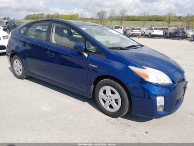TOYOTA PRIUS 2011