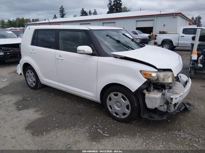 SCION XB 2012