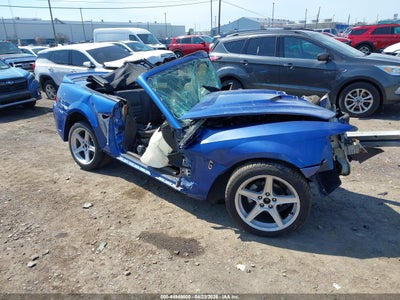 FORD MUSTANG 2000