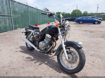 SUZUKI GZ250 2007