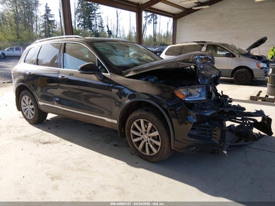 VOLKSWAGEN TOUAREG 2011