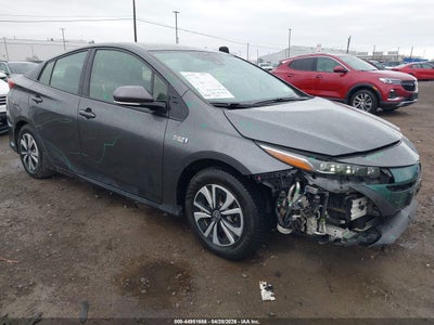 TOYOTA PRIUS PRIME 2017