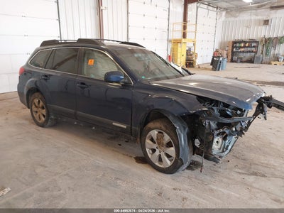 SUBARU OUTBACK 2011