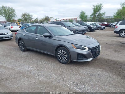 NISSAN ALTIMA 2024