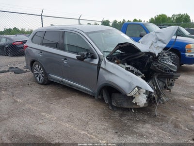 MITSUBISHI OUTLANDER 2019