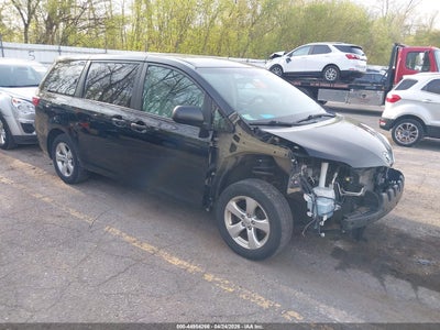 TOYOTA SIENNA 2017