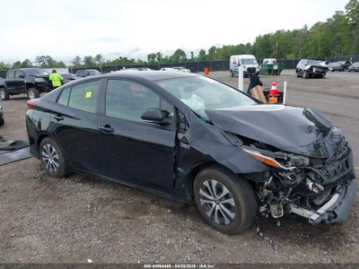 TOYOTA PRIUS PRIME 2021