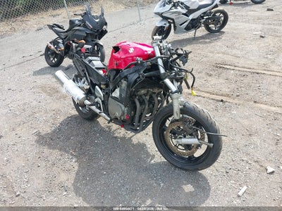 SUZUKI GSX600 2005